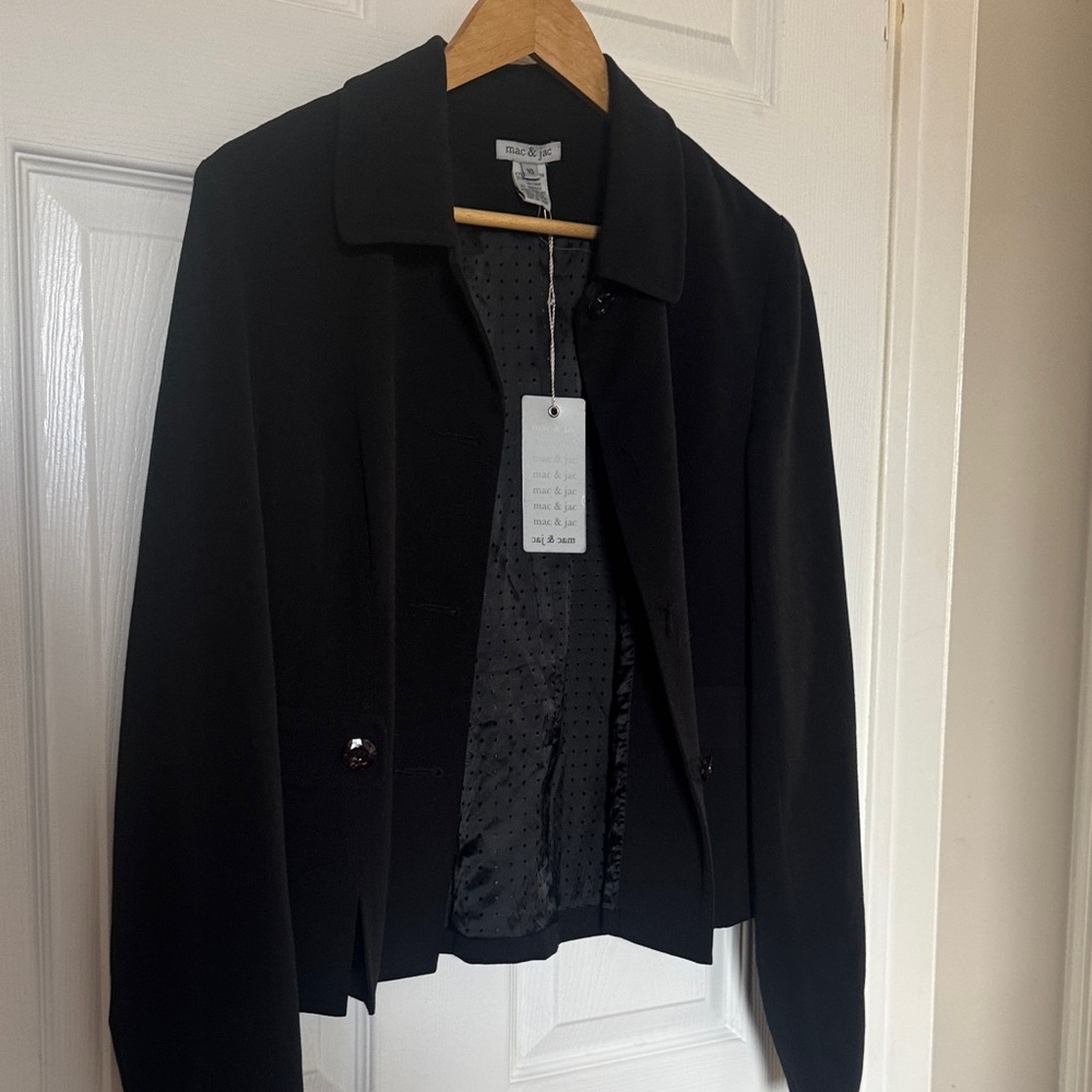 Mac & Jac Classic Black Blazer